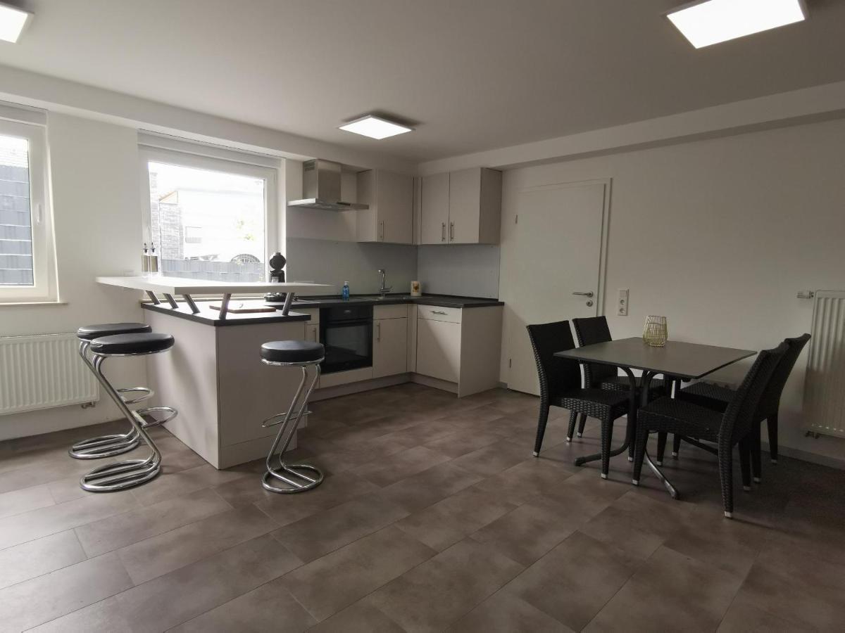 Moderne Wohnung Mit Terrasse Und Eigenem Zugang. Remscheid Kültér fotó